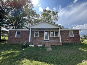 Building Photo - 481 McQuade Cir