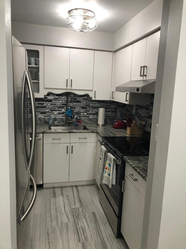 Building Photo - 3190 N Atlantic Ave