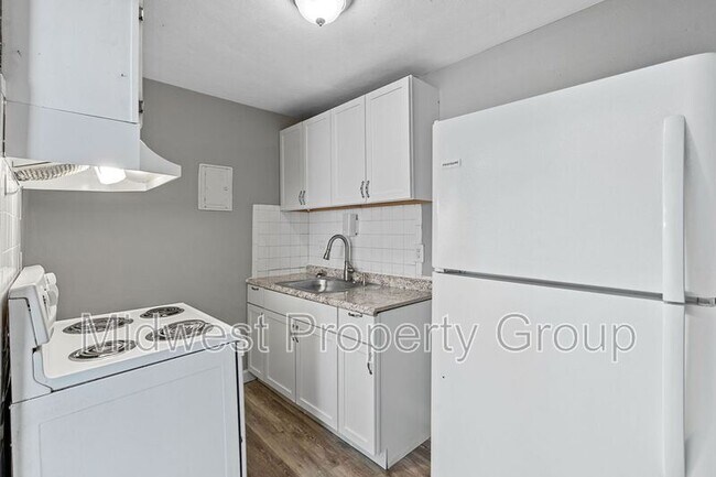 Building Photo - 3714 Geraldine Ave