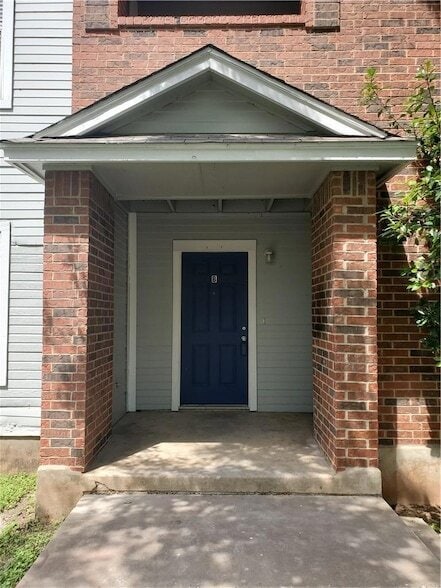 Foto del edificio - 4208 Duval Rd