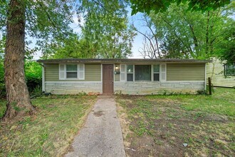 Building Photo - 2967 Wallace Ave