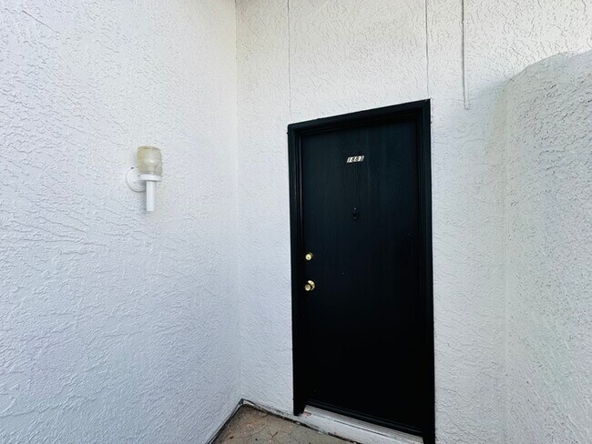 Foto del edificio - Spacious 2 Bedroom Townhouse Near A-Mounta...