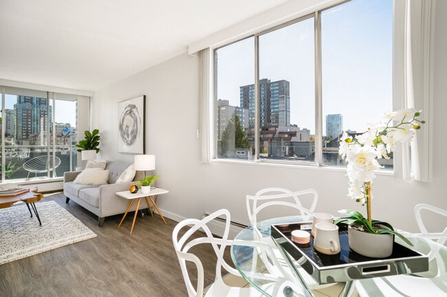 Photo du bâtiment - Central Plaza