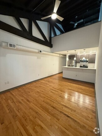 Building Photo - 1809 E Franklin St