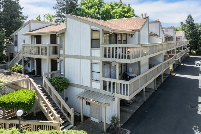 exterior - Creekwood Terrace