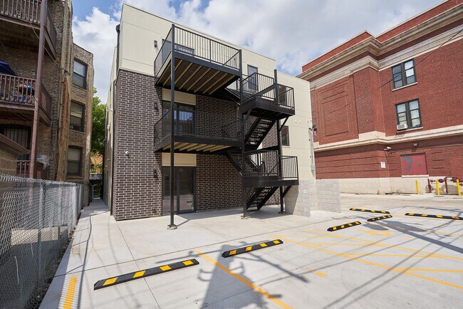Foto del edificio - 6029 S Champlain Ave