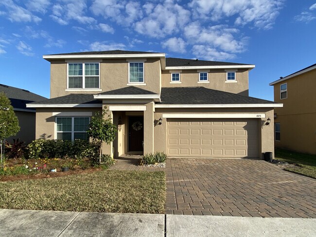 Building Photo - 445 Kestrel Dr