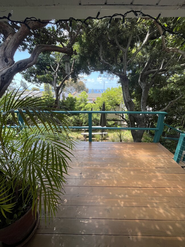 Deck w/ocean view - 2859 Terry Rd