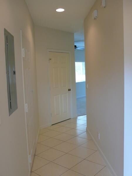 Foto del edificio - 8234 Mulligan Cir