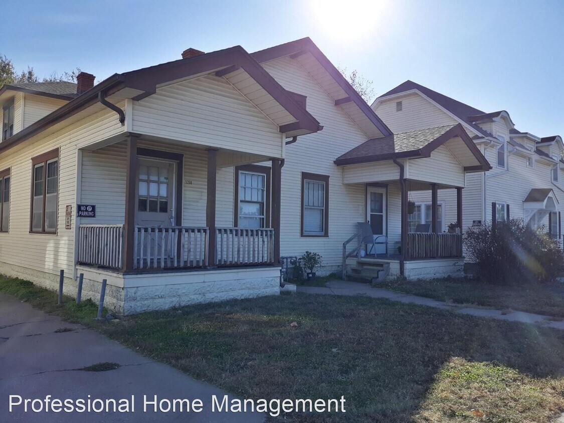 1 br, 1 bath House 1210 S Hydraulic Ave House Rental in Wichita, KS