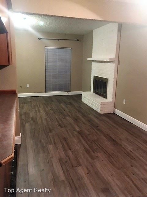 Building Photo - 3 br, 2.5 bath House - 338 Tiffany St.