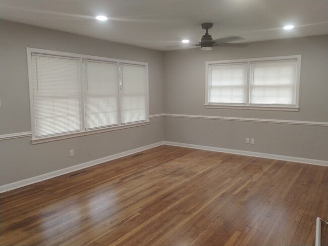 Foto del edificio - 22 Glendale Rd