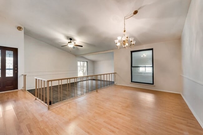 Photo - 3441 Flagstone Dr House