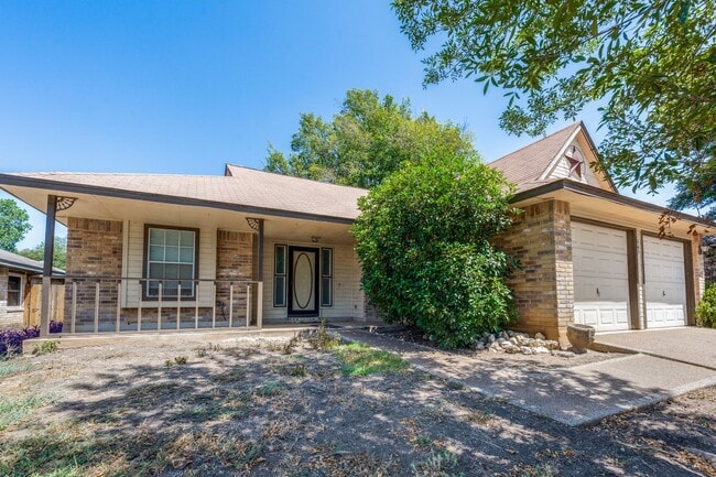 Building Photo - 7803 Forest Ranch