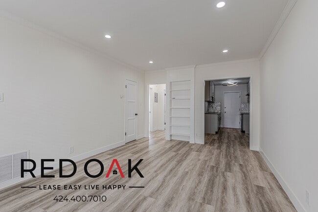 Building Photo - 508 Normandie Ave