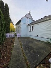 Building Photo - 1212 S 3rd St