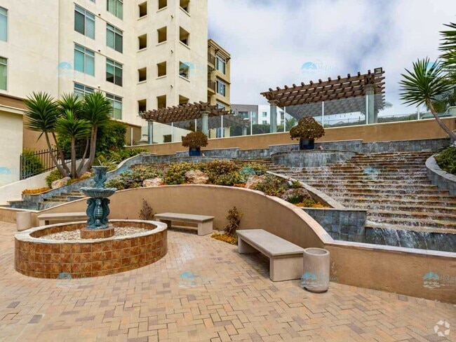 Building Photo - 1019 Costa Pacifica Way