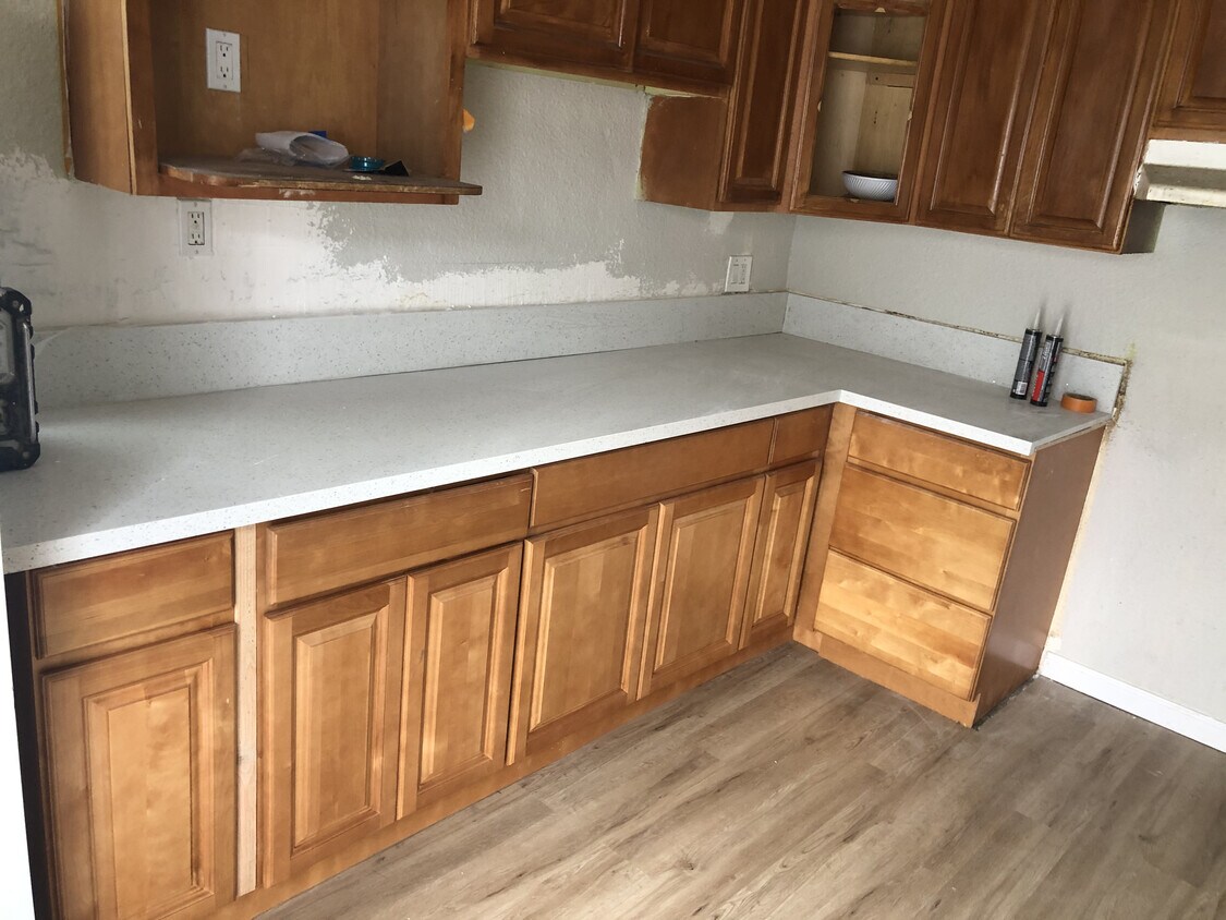 Foto del edificio - 1839 W 11th Pl