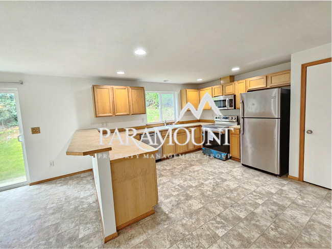 Building Photo - Secluded 3 Bedroom w/Den in Port Orchard!