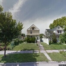 Building Photo - 2211 Russell Ave N
