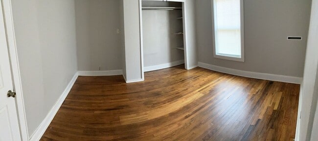 Building Photo - Section 8 Approved