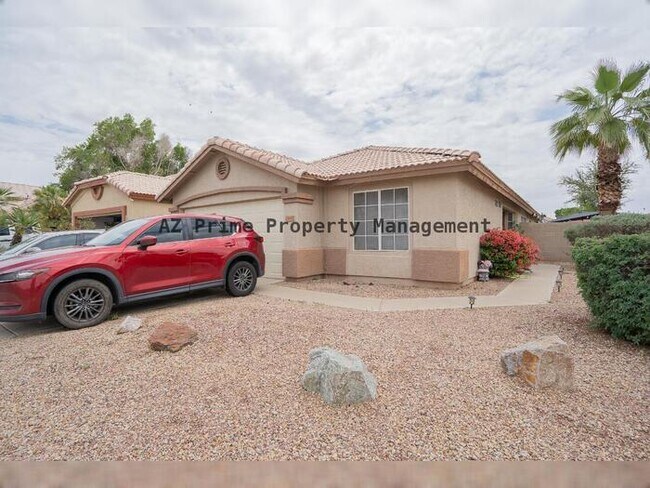 Foto del edificio - 15647 W Watkins St