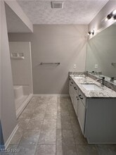 Building Photo - 11814 Craig Dr