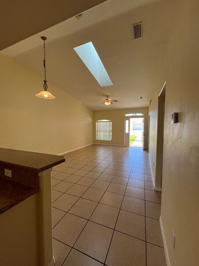 Building Photo - THIS WONT LAST LONG!!!! 3/2 ALL TILE!!!