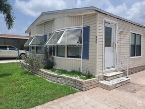 Building Photo - 624 Sunset Ln