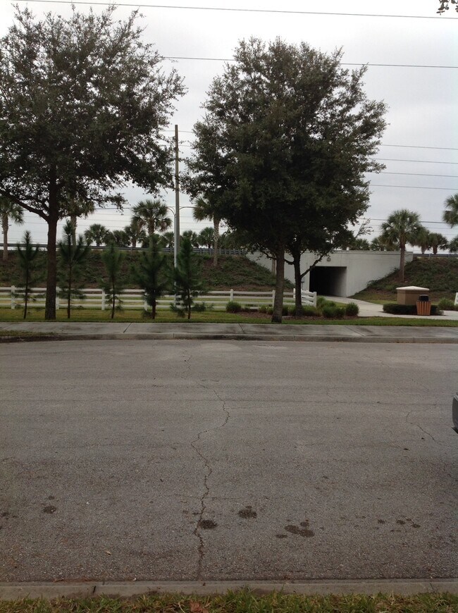 Foto del edificio - 3581 Clay Brick Rd