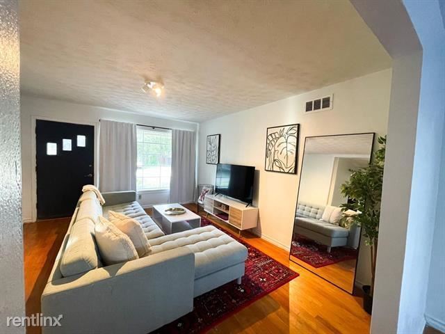 Foto del edificio - 2 br, 2 bath House - 7715 Huttig Ave