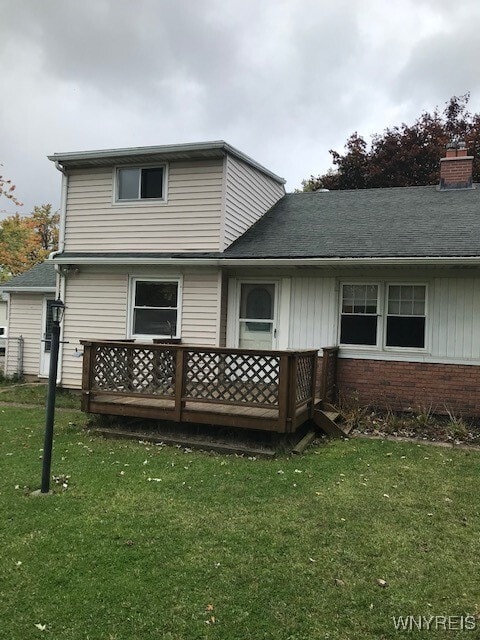 Building Photo - 17 Starcrest Dr