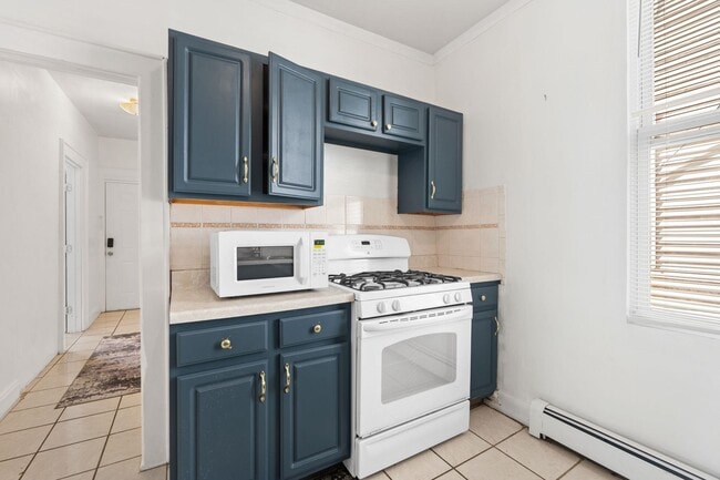 Foto del edificio - 8511 Smith Ave