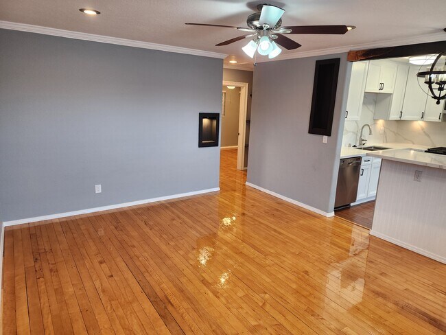 Foto del edificio - 3784 Keating St