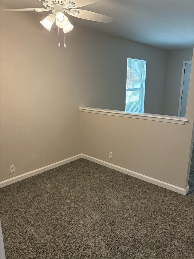Studio-Bedroom - Wolf Ridge Apartments