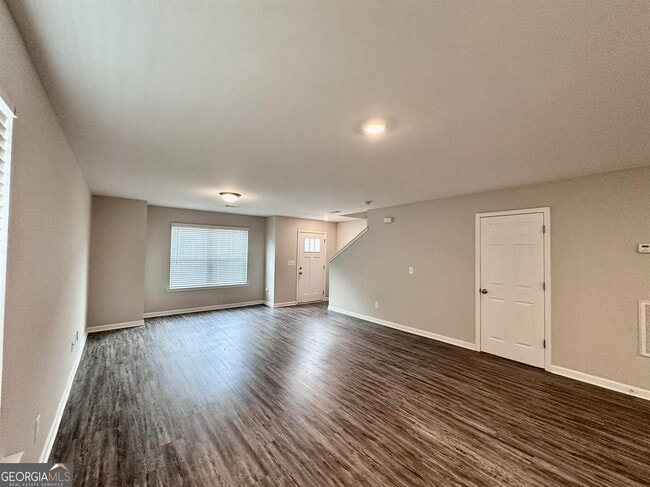 Building Photo - 4458 Pinscher St