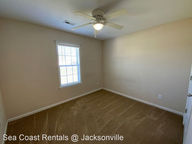 Building Photo - 3 br, 2 bath House - 118 Cherry Grove Drive