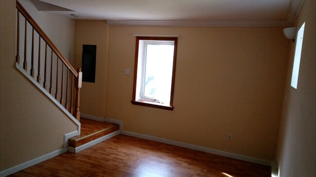 Foto del edificio - 613 Weir Lake Rd
