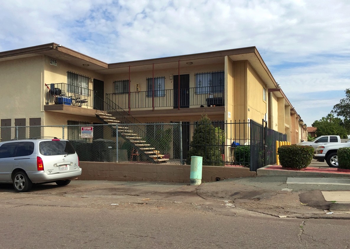 Foto del edificio - 5406-5412 Imperial Ave