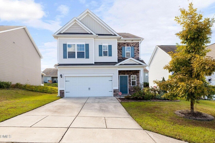 Foto principal - 6806 Shane Dr