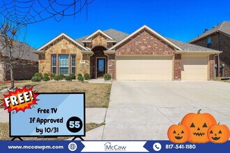 Building Photo - 3020 Oakcrest Dr
