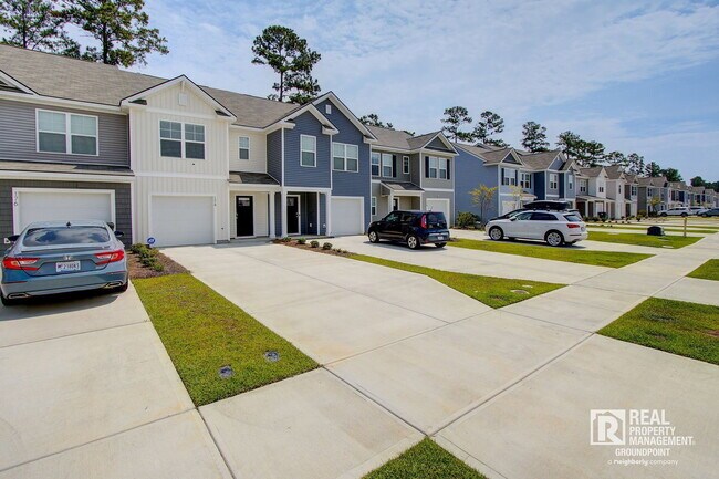 Foto del edificio - 174 Haventree Ct