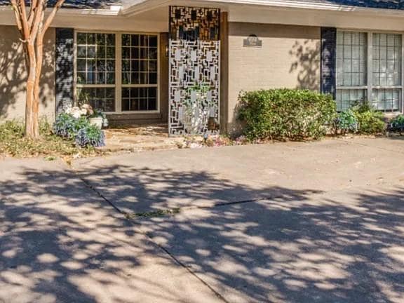 Foto del edificio - 4084 Purdue Ave