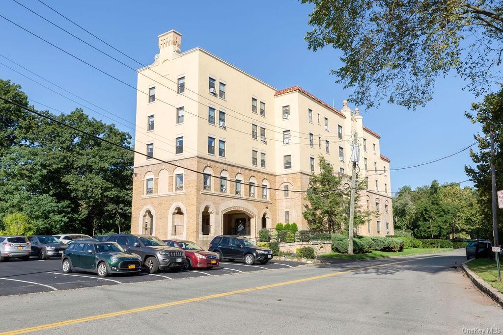 1 Elm St Unit 3F, Tuckahoe, NY 10707 Condo for Rent in Tuckahoe, NY