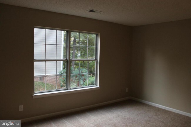 Foto del edificio - 12008 Golf Ridge Ct