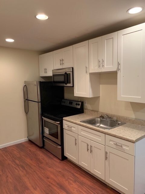 Foto del edificio - Gorgeous 3-Bedroom, 3-Bath Home in Kensington | Available Now