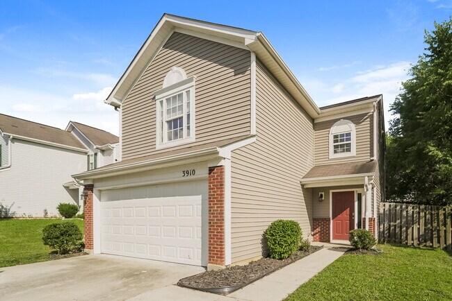 Building Photo - 3910 Hunter Hill Ln