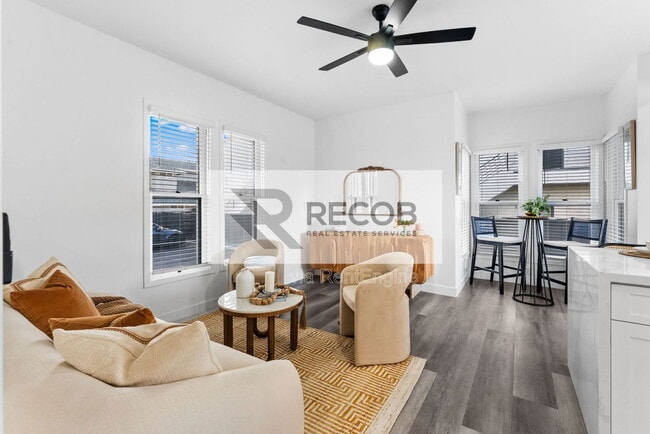 Foto del edificio - 832 Desty St