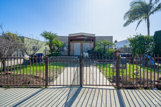 Building Photo - 646 W 109th Pl