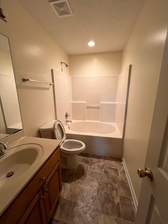 Building Photo - 3241 Wade St